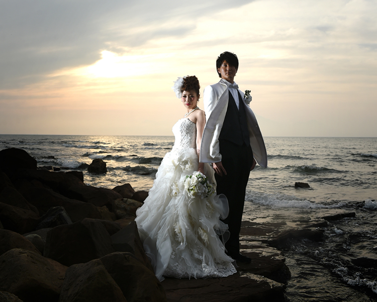 熊本店 前撮りより とってもクールな一枚 熊本 福岡の結婚式前撮りは The Wedding Town ザ ウェディング タウン フォト ウエディング専門店