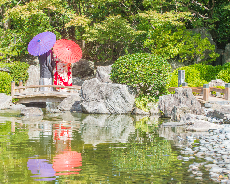 福岡　日本庭園での前撮り│福岡の前撮り・フォトウェディングはTHE WEDDING TOWN