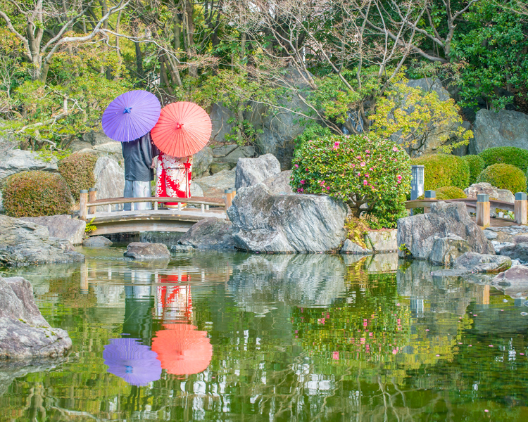 福岡　日本庭園での前撮り│福岡の前撮り・フォトウェディングはTHE WEDDING TOWN